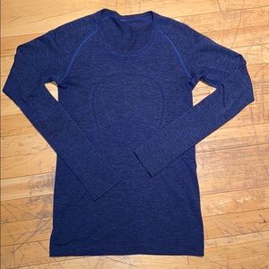 lululemon Swiftly long-sleeved tee blue size 6